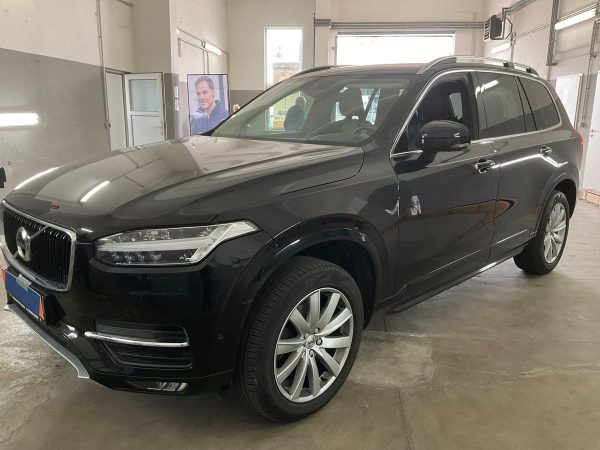 2018 Volvo XC90 2.0 D5 Momentum AWD Automatic