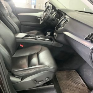 2018 Volvo XC90 2.0 D5 Momentum AWD Automatic - Image 5