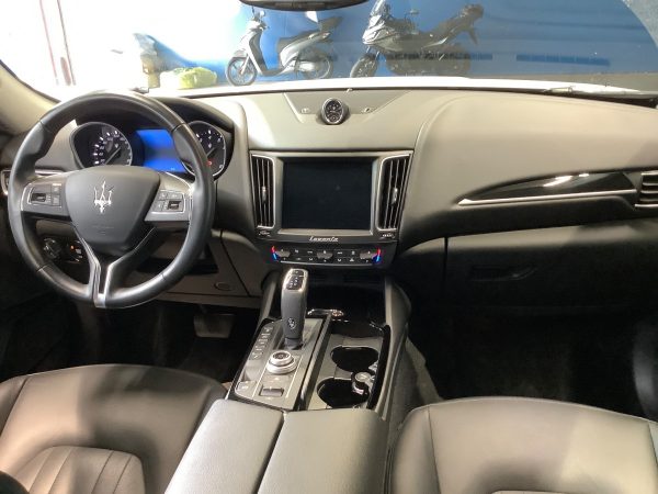 2021 Maserati Levante 3.0 V6 TwinTurbo Modena - Image 4