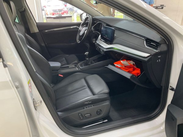 2020 Skoda Octavia 1.5 TSI ACT First Edition - Image 5