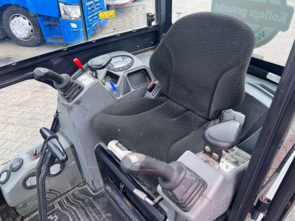 2018 Bobcat E19*Mini excavator* - Image 3